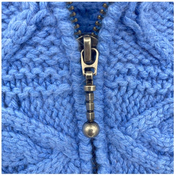 Vtg. Icelandic Design Blue Silk Blend Cable Knit Pullover Sweater Sz.L Angora - Picture 5 of 10